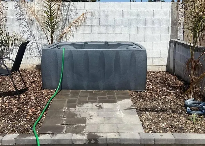 7 Large Bedrooms Bocce Court Firepit Phoenix